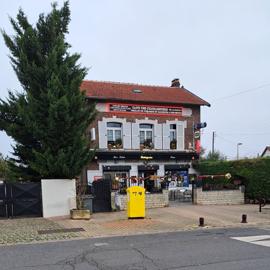 Tabac les chataigniers 2